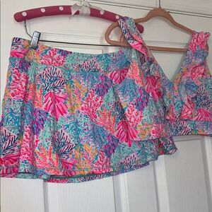 Lilly Pulitzer Luxletic Aila Splash Dance Skort and Sports Bra Set